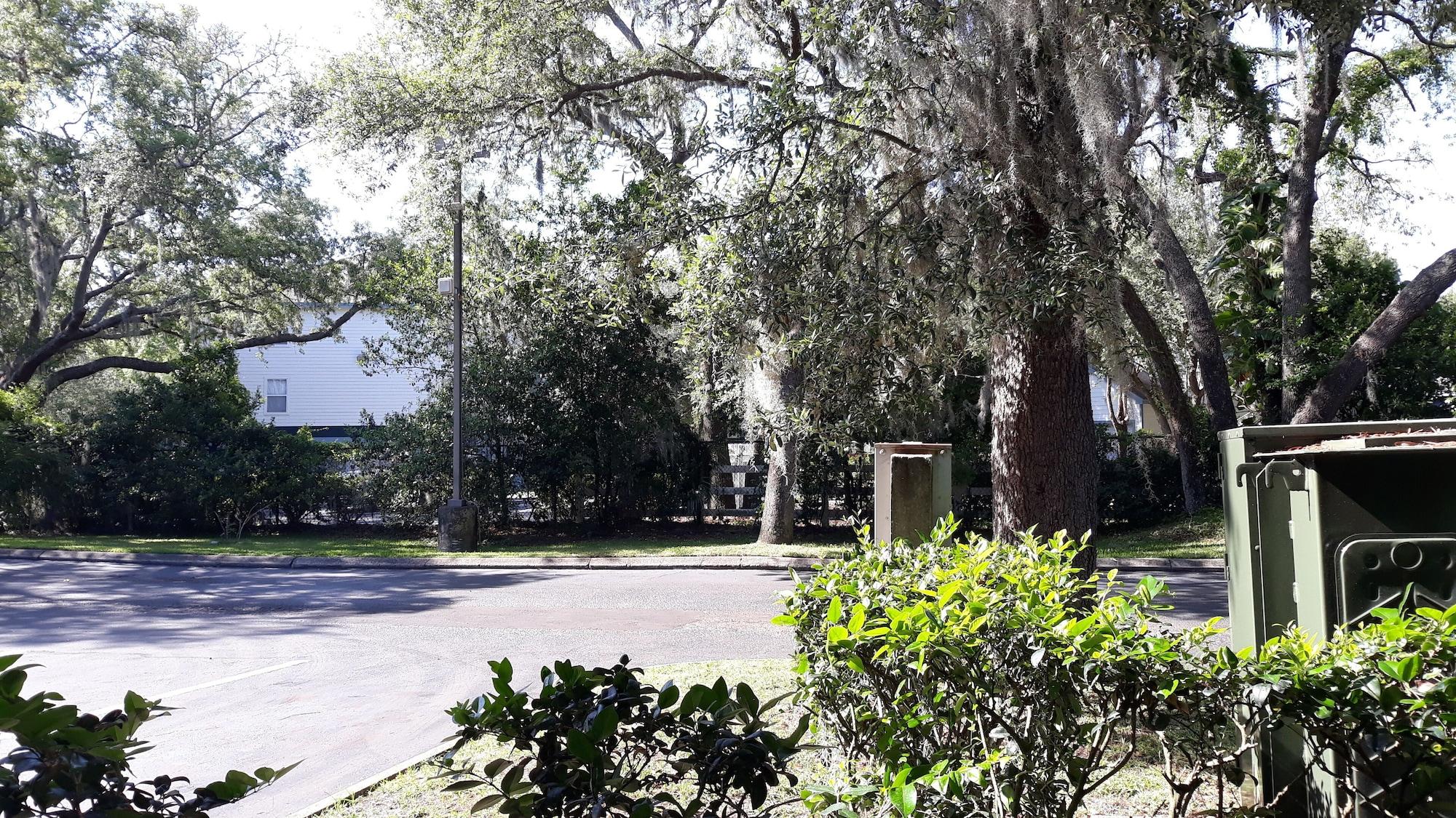 Отель Ramada By Wyndham Temple Terrace/Tampa North Экстерьер фото